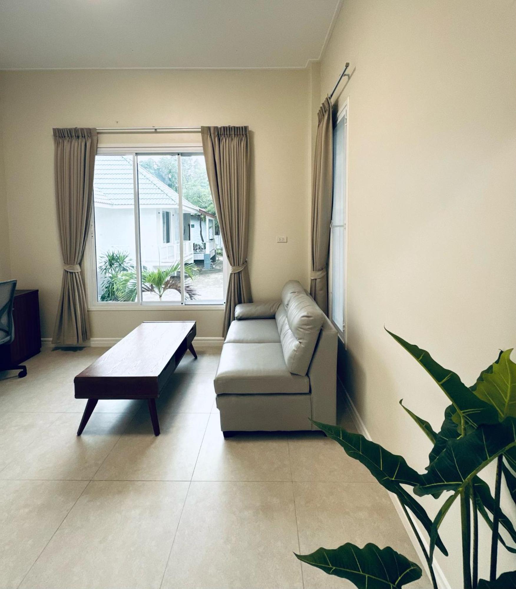 Sabaii Bay Resort Baan Tai Exterior photo